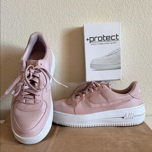 Nike Women's Blush Pink Air Force 1 Sneakers